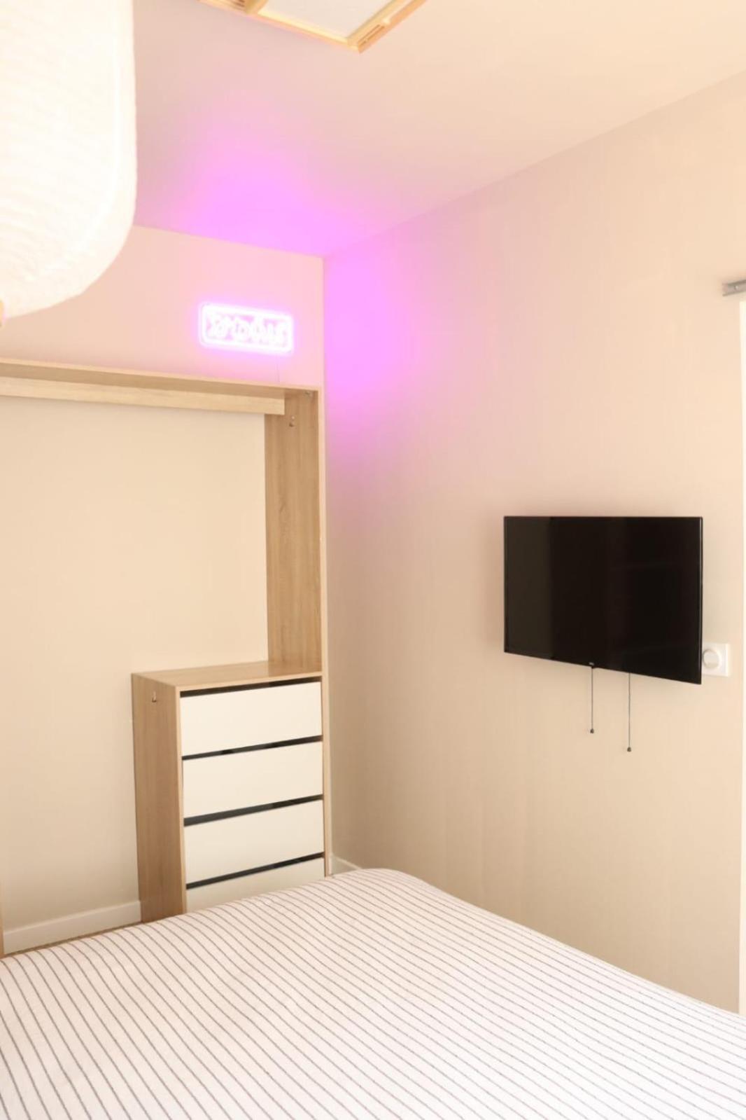 Loveroom Japon Avec Balneotherapie Tulon Zewnętrze zdjęcie