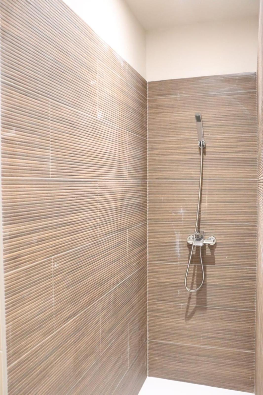 Loveroom Japon Avec Balneotherapie Tulon Zewnętrze zdjęcie